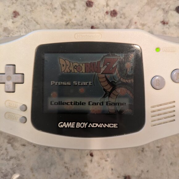 Nintendo Game Boy advance and games (Pokemon Red, Pokemon Blue, and others) - Picture 4 of 13